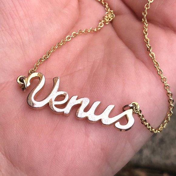 vintage "venus" gold name plate necklace - Picture 2 of 9